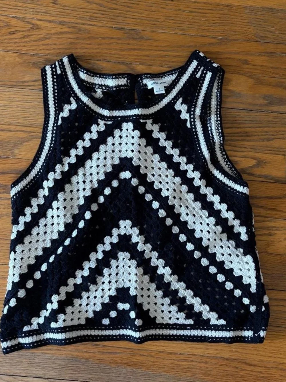 Sleeveless Black & White Crochet Tank Top